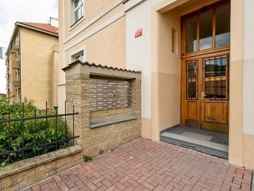 Apartment Charm Deco Near Old Town, All-friendly