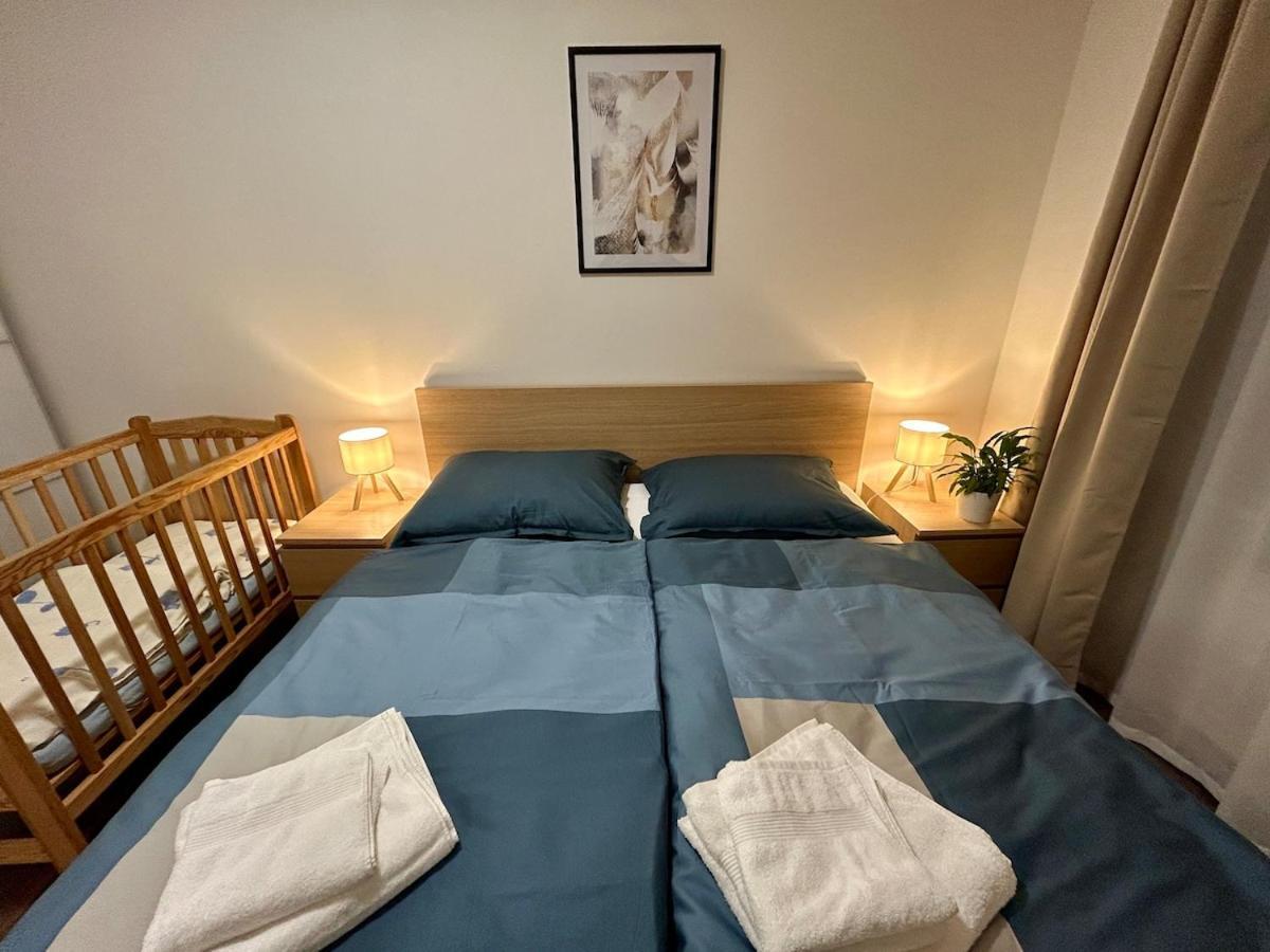 Charm Deco Near Old Town, All-friendly Apartment Prag