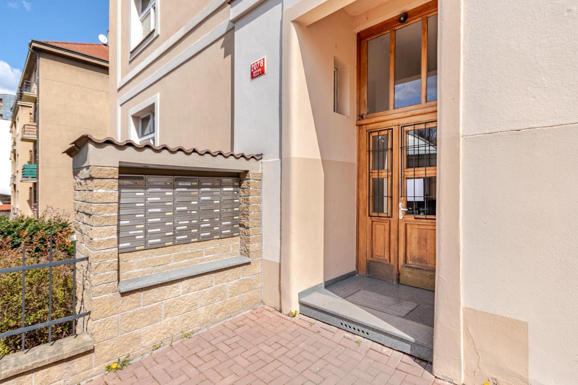 Charm Deco Near Old Town, All-friendly Apartment Prag
